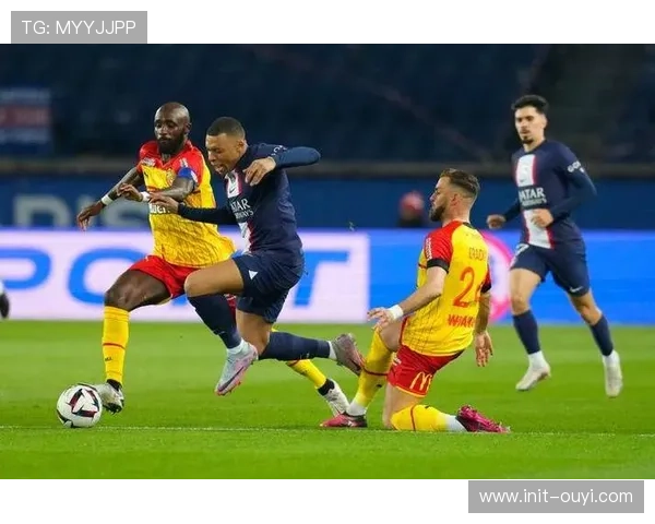 朗斯团队火力分散，本赛季已有7名球员进球≥2球